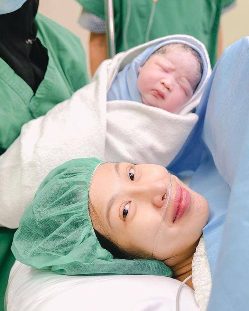 Instagram.com/louissescarlett